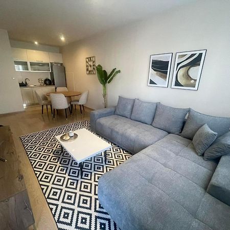 Aura City Apartment Ποντγορίτσα Εξωτερικό φωτογραφία